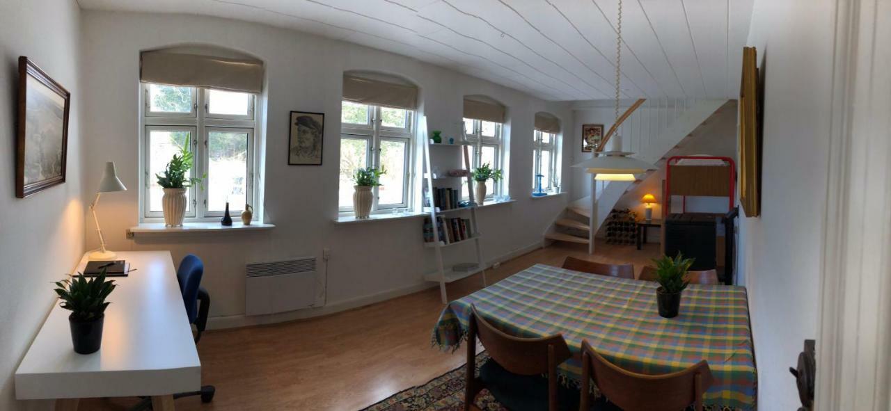 Det Lille Rode Hus Villa Nyord Exterior photo